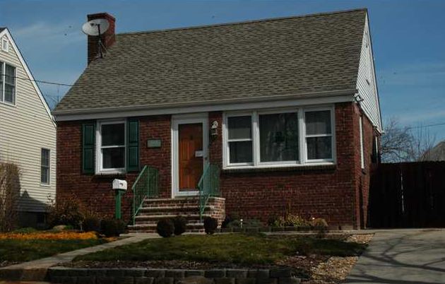 Home for sale on Armstrong Ave., Great Kills